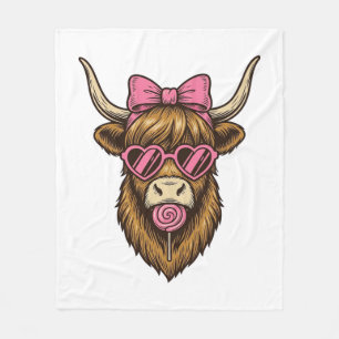 Schattige Hooglandkoe met Roze Hart Bril Vector_1 Fleece Deken