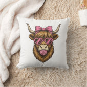 Schattige Hooglandkoe met Roze Hart Bril Vector_1 Kussen (Deken)