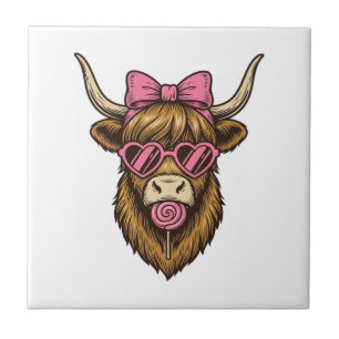 Schattige Hooglandkoe met Roze Hart Bril Vector_1 Tegeltje