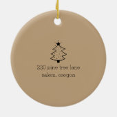 Schattige Huis En Kerstbomen Nieuwe Thuisnaam Zand Keramisch Ornament (Achterkant)