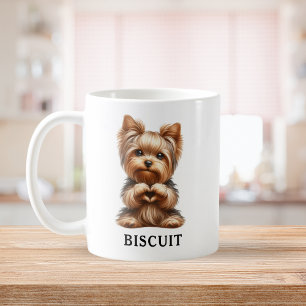 Schattige huisdier Yorkie maakt een hart met poten Koffiemok