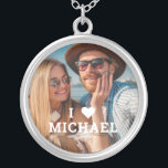 Schattige Ik hou van hartfoto koppels gepersonalis Zilver Vergulden Ketting<br><div class="desc">Schattige I Love Heart Photo Couples Personalized Name Ketting bevat je favoriete foto met de tekst "I (love heart) add name" in het huidige witte script. Personaliseer door de tekst in het bijgeleverde tekstvak te bewerken en uw eigen afbeelding toe te voegen. Perfecte cadeaus voor koppels, vriendin, vrouw, lieverd en...</div>