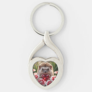 Schattige januari egel met granaat hart sleutelhanger