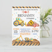 Schattige Jongen Verjaardag Bouwvoertuigen Partij Kaart (Staand voorkant)