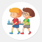 Schattige jongens met voedselbakjes ronde sticker (Voorkant)