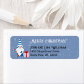 Schattige kabouter met cadeau blauwe achtergrond s etiket (Insitu)