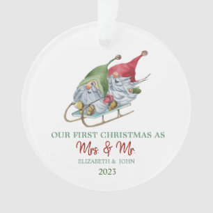 Schattige kabouters slee onze eerste kerst ornament