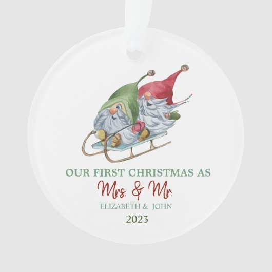 Schattige kabouters slee onze eerste kerst ornament (voorkant)