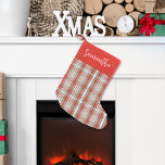 Schattige kalligrafie script rood groen geruite pa kleine kerstsok<br><div class="desc">Dit ontwerp is voorzien van een schattige eenvoudige stijlvolle kalligrafie script kerstkous met een rood en groen plaid patroon, een rustieke boerderij land grillig, minimalistische minimalistische klassieker, een elegantie elegante rustieke stijl, ouderwetse tijdloze vakantie ontwerp, winter kerst vakantie huis decor, een aangepaste gepersonaliseerde naam, Kerstvakantie aangepaste cadeau idee, een creatief...</div>
