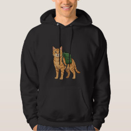 Schattige kaneelkleurige tabbykat met rugzak hoodie