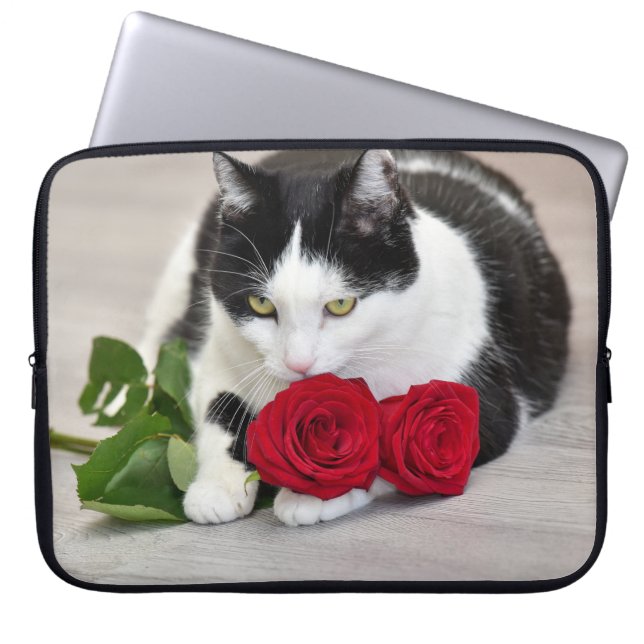 Schattige kat met de rode roos laptop sleeve (Voorkant)