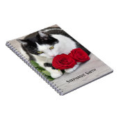 Schattige kat met de rode roos notitieboek (Rechterzijde)