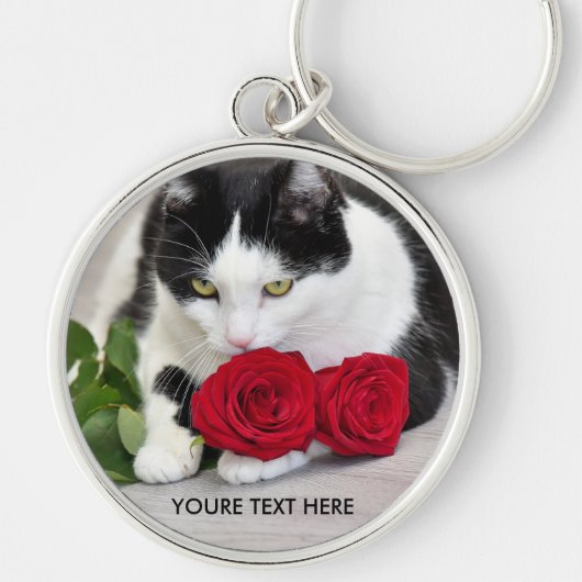 Schattige kat met de rode roos sleutelhanger (Voorkant)