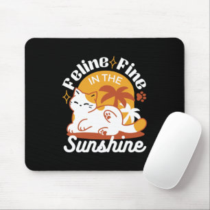 Schattige kat ontspannen in de zon - zomerhuisdier muismat
