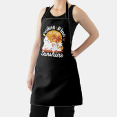 Schattige kat ontspannen in de zon - zomerhuisdier schort (Insitu)