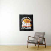 Schattige kat ontspannen in de zon - zomerhuisdier wandkleed (In situ)