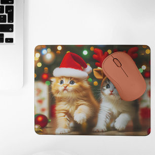 Schattige katjes met kerstman en rendierhoeden 2 muismat