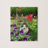 Schattige katten in de tuin legpuzzel (Verticaal)