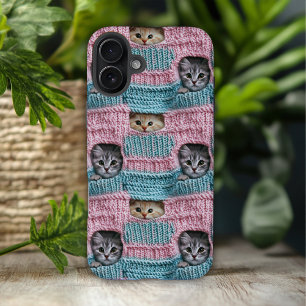 Schattige Katten Roze Blauwe Breien Meisjesachtig iPhone 16 Plus Hoesje
