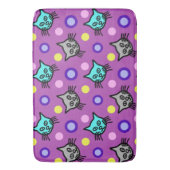 Schattige Kattenpatroon In Violet Grote Badmat (Voorkant Verticaal)