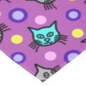 Schattige kattenpatroon in violet klein tafelkleed (Gekanteld)