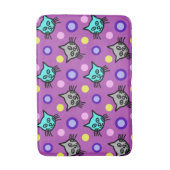 Schattige Kattenpatroon In Violette Medium Badmat (Voorkant Verticaal)
