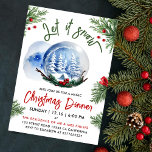 Schattige Kerst Blauw Winter Sneeuw Wereldbol Wate Kaart<br><div class="desc">Deze charmante uitnodiging voor een kerstdiner is voorzien van een waterverf wereldbol met een magisch winterlandschap, compleet met rode en groene kerstdecoratie. Met de aanpasbare tekst kunt u uw bericht personaliseren, waardoor het een perfecte manier is om vrienden en familie uit te nodigen voor uw feestelijke viering. De achterkant van...</div>