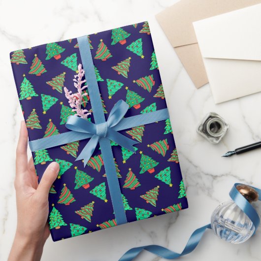 Schattige kerstboompatroon | Marine Blauw Cadeaupapier (Geschenken)