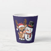 Schattige Kerstelandreindeer & Sneeuwman Latte Mok (Voorkant)