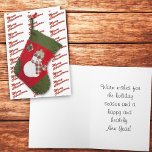 Schattige kerststaart Snowman over White Feestdagen Kaart<br><div class="desc">Deze kerstkaart is voorzien van een foto van een rode en groene sneeuwpop met een schattige sneeuwpop die is gekleed met een seizoensgebonden geblazen sjaal en een pet tegen een witte achtergrond. U kunt de zwarte geschetste rode tekst voor de zoete kersttekst verwijderen die aan de achtergrond wordt toegevoegd en...</div>