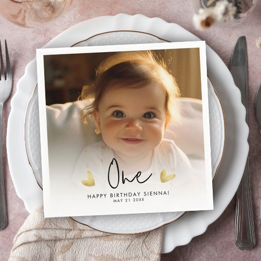 Schattige Kind's eerste verjaardagsfeestje aangepa Servet