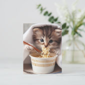 Schattige kitten eten ramen noedels briefkaart (Staand voorkant)