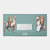 Schattige Kitten Riding Fluffy Llama Gepersonalise Bureaumat (Keyboard & Muis)