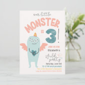 Schattige klein monster 3e verjaardagsuitnodiging kaart (Staand voorkant)