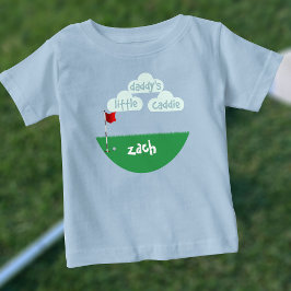 Schattige kleine caddie junior golfer van pappie