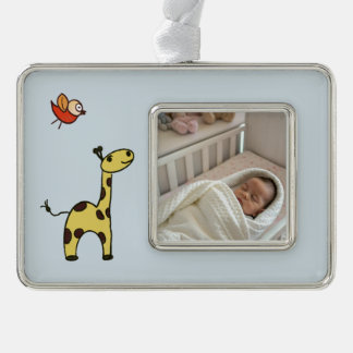 Schattige kleine giraffe verzilverd omlijst ornament