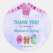 Schattige kleurrijk Onze kleine monsterverjaardag Ronde Sticker (Voorkant)