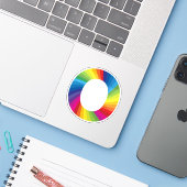 Schattige kleurrijk regenboogalfabet O Sticker (Laptop met iPhone)