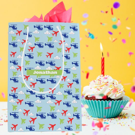 Schattige kleurrijk vliegtuig & Clouds Aviator Medium Cadeauzakje