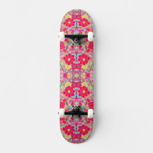Schattige kleurrijke heldere bloemen persoonlijk skateboard