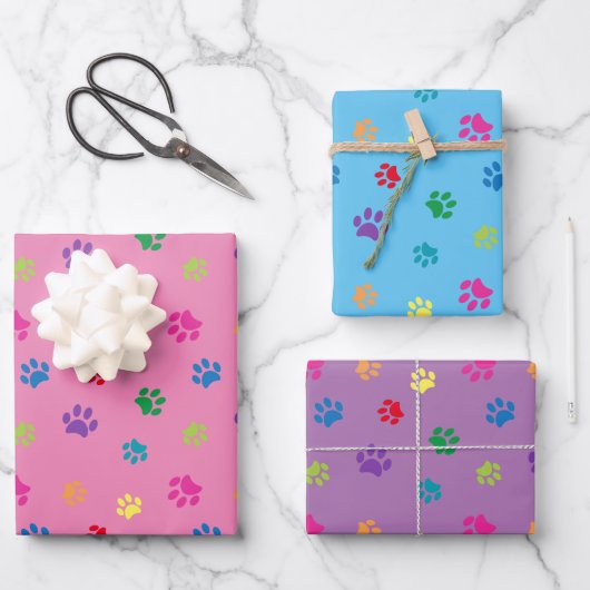 Schattige Kleurrijke Paw Prints Patroon Roze Blauw Inpakpapier Vel (Voorkant)