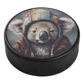 Schattige koala met schattig pet op maat hockey puck (3/4)