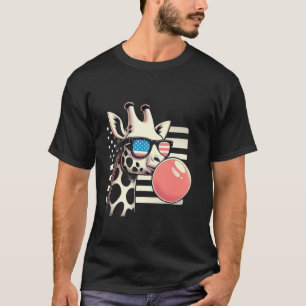 Schattige koele giraffe met Amerikaanse vlag zonne T-shirt