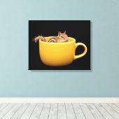 Schattige koffiekopje Chipmunk Canvas Afdruk (Insitu (Houten vloer))