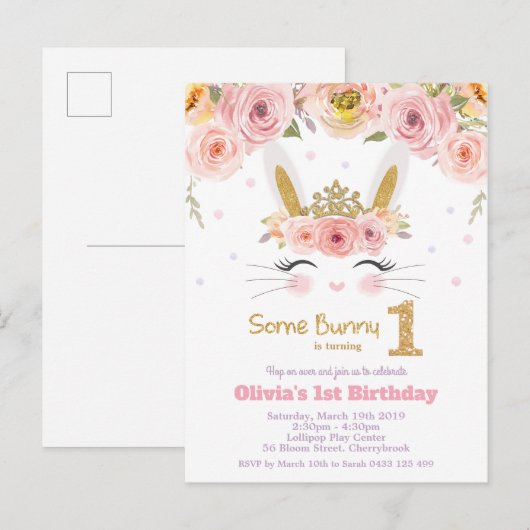 Schattige konijn 1e verjaardag roze bloem uitnodiging briefkaart (Voorkant / Achterkant)