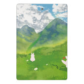 Schattige konijn in Mountain Uitzicht Mini Klembor Klembord (Achterkant)