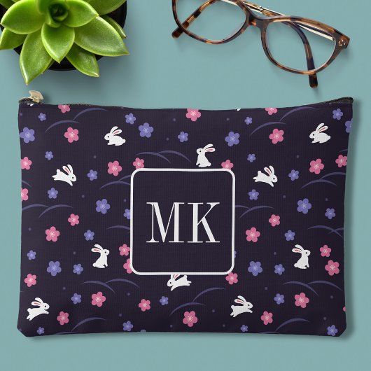 Schattige Konijnenpatroon Monogram Initialen Paars Etui