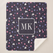 Schattige Konijnenpatroon Monogram Initialen Paars Sherpa Deken (Voorkant)
