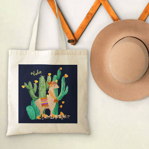 Schattige lama in cactus tuin met gele bloemen tote bag