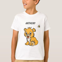 schattige leeuw met bijen T-shirt
